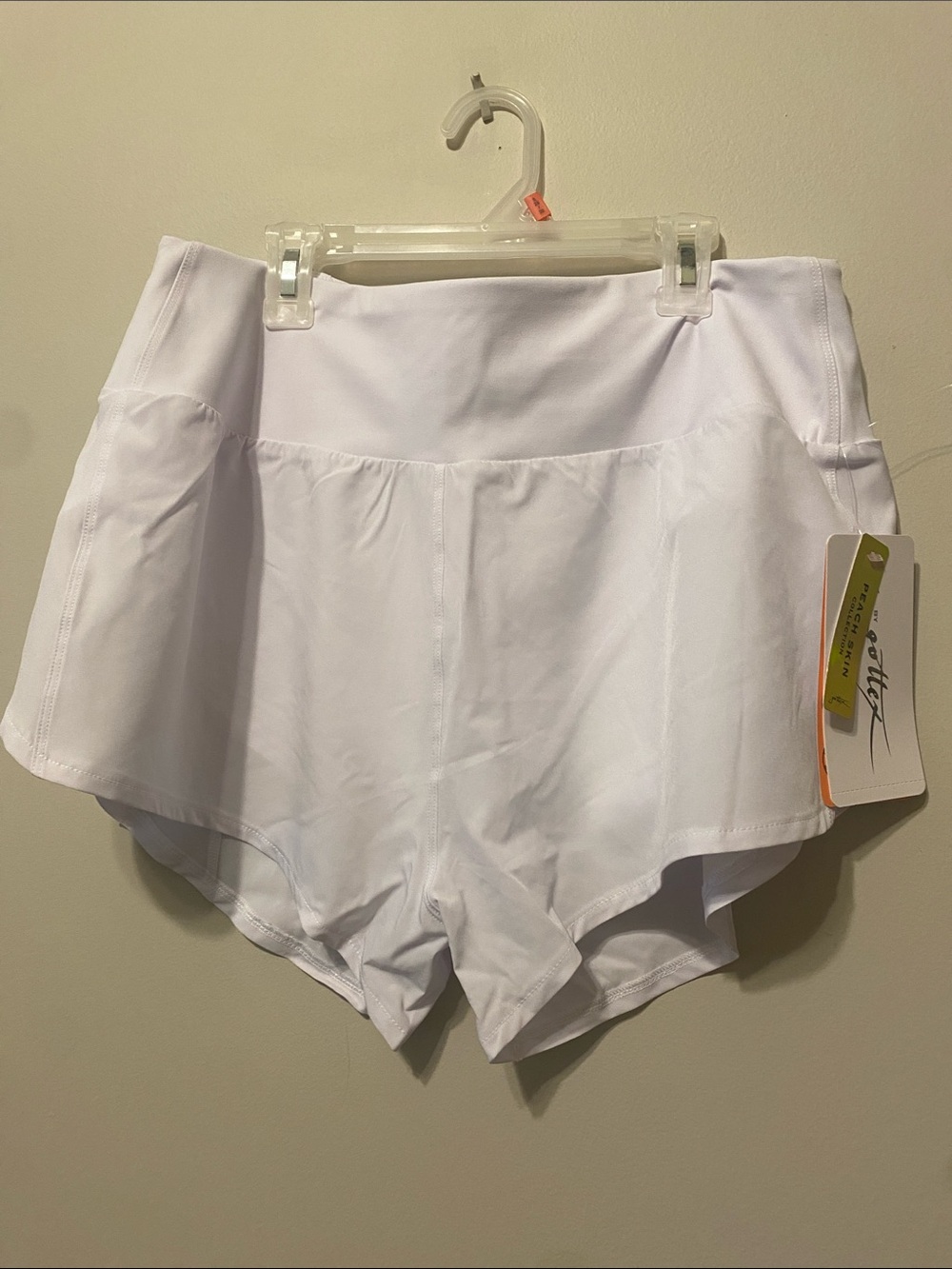 Gottex White Athletic Skort-Style Performance Shorts